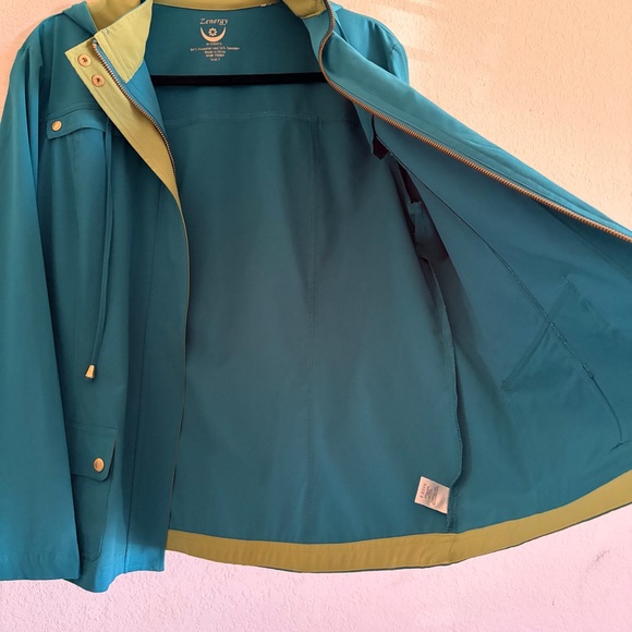 Zenergy by Chico’s Women's Teal and Green Jacket size 2 lightweight athletic - Picture 4 of 8